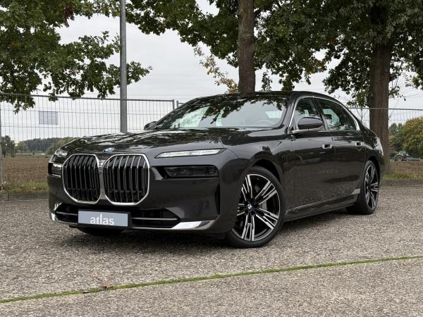 BMW 750 e xDrive DrAP*EXEC.LOUNGE*TV*CONNOI.