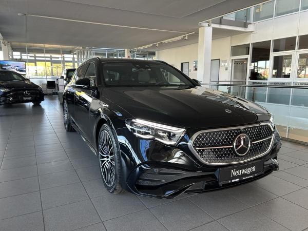 Mercedes-Benz E 200 4MATIC T-Modell AMG LINE NIGHT Edition+Sitzklimatisierung+AHK+360°-Kamera+Memory-Pake