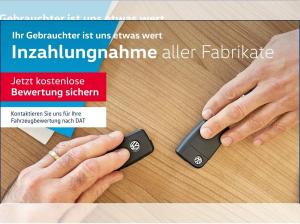Volkswagen Golf Life 1.5 TSI NAVI R-KAMERA SHZ PDC KlimaA
